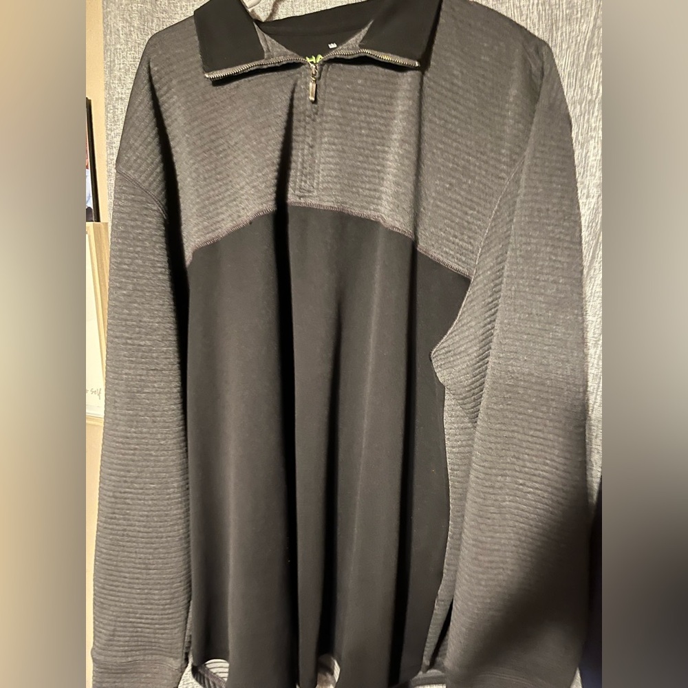 Men’s Haggar half zip